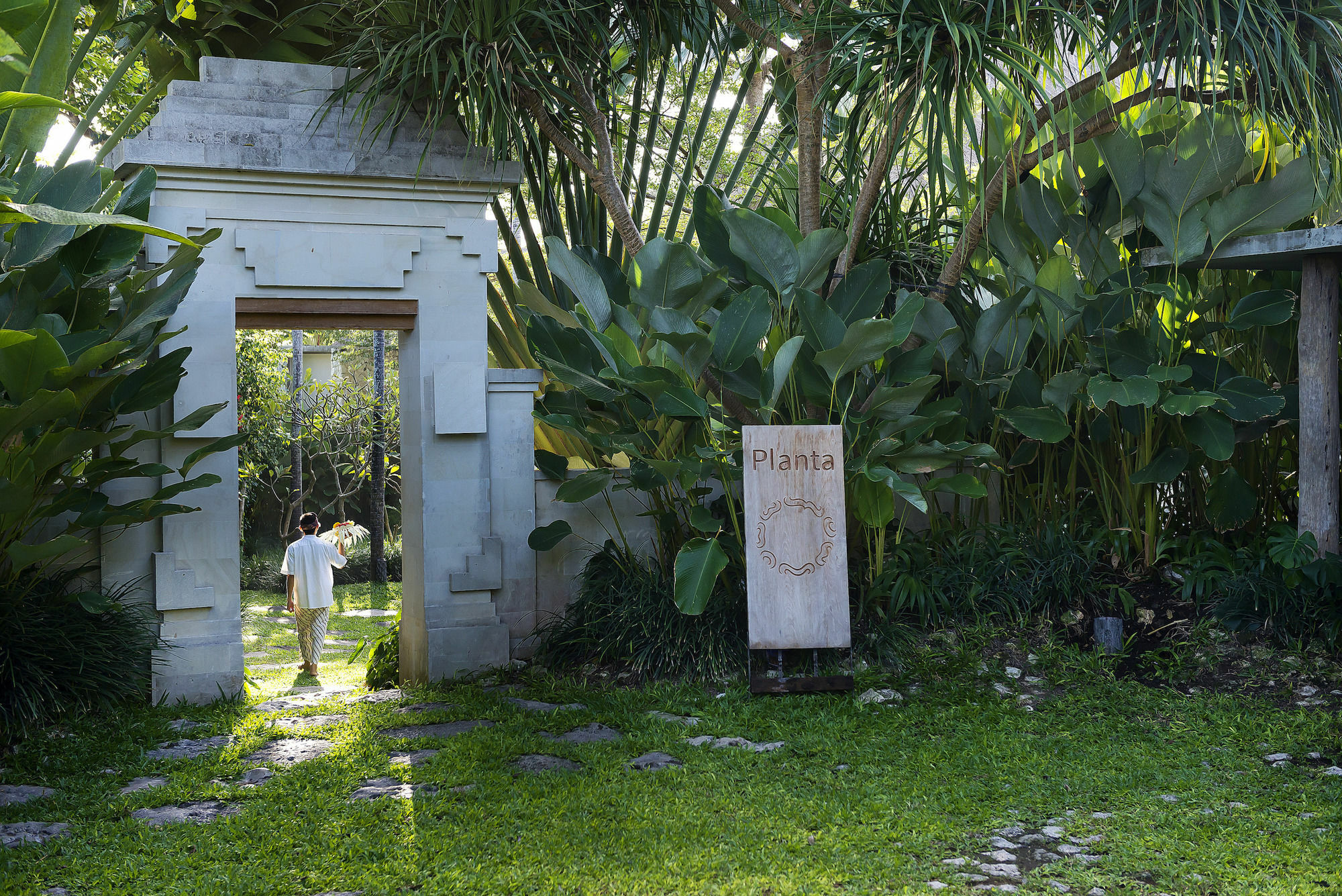 Planta Boutique Resort Canggu Exterior foto